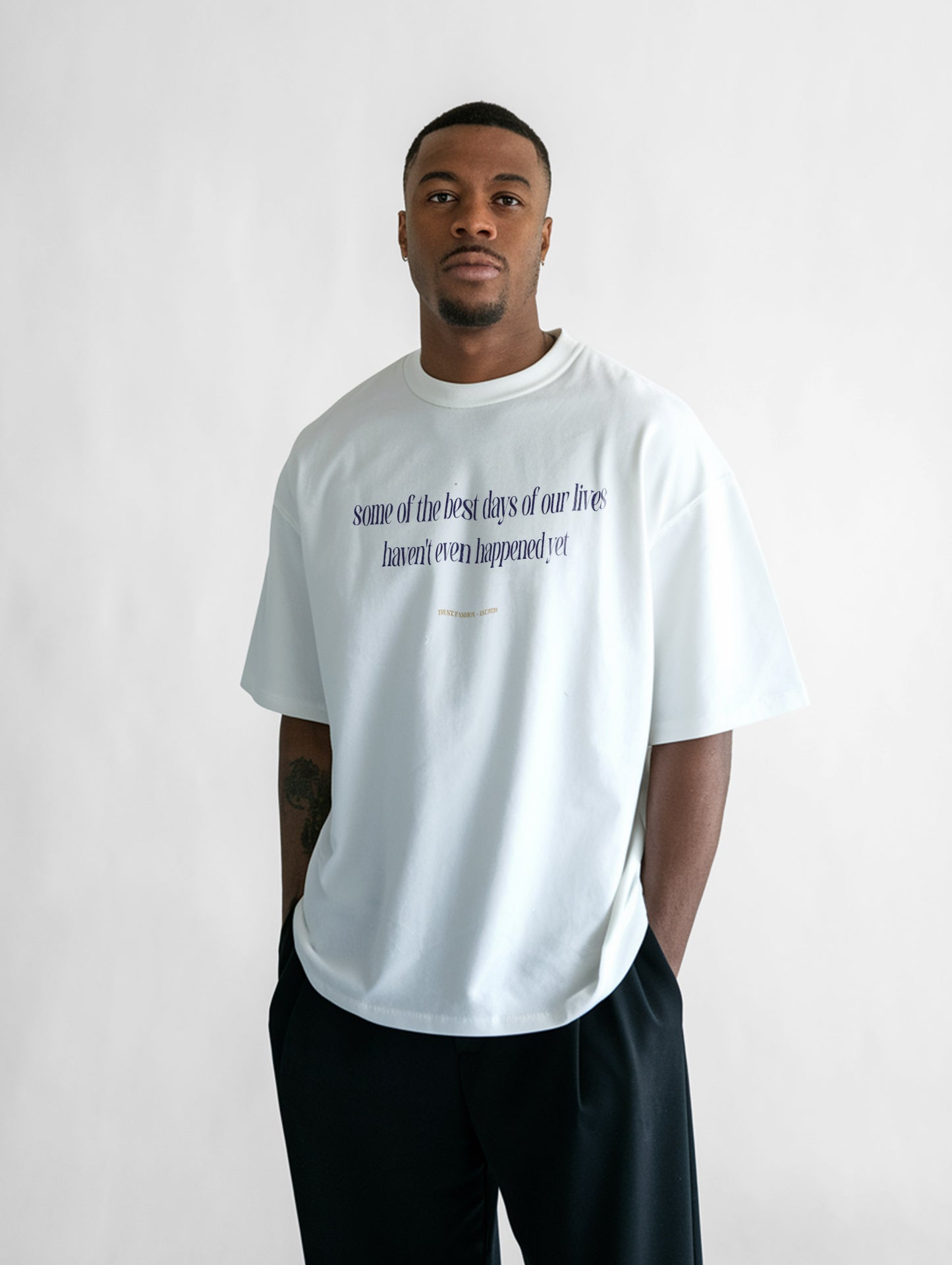 BEST DAYS TEE