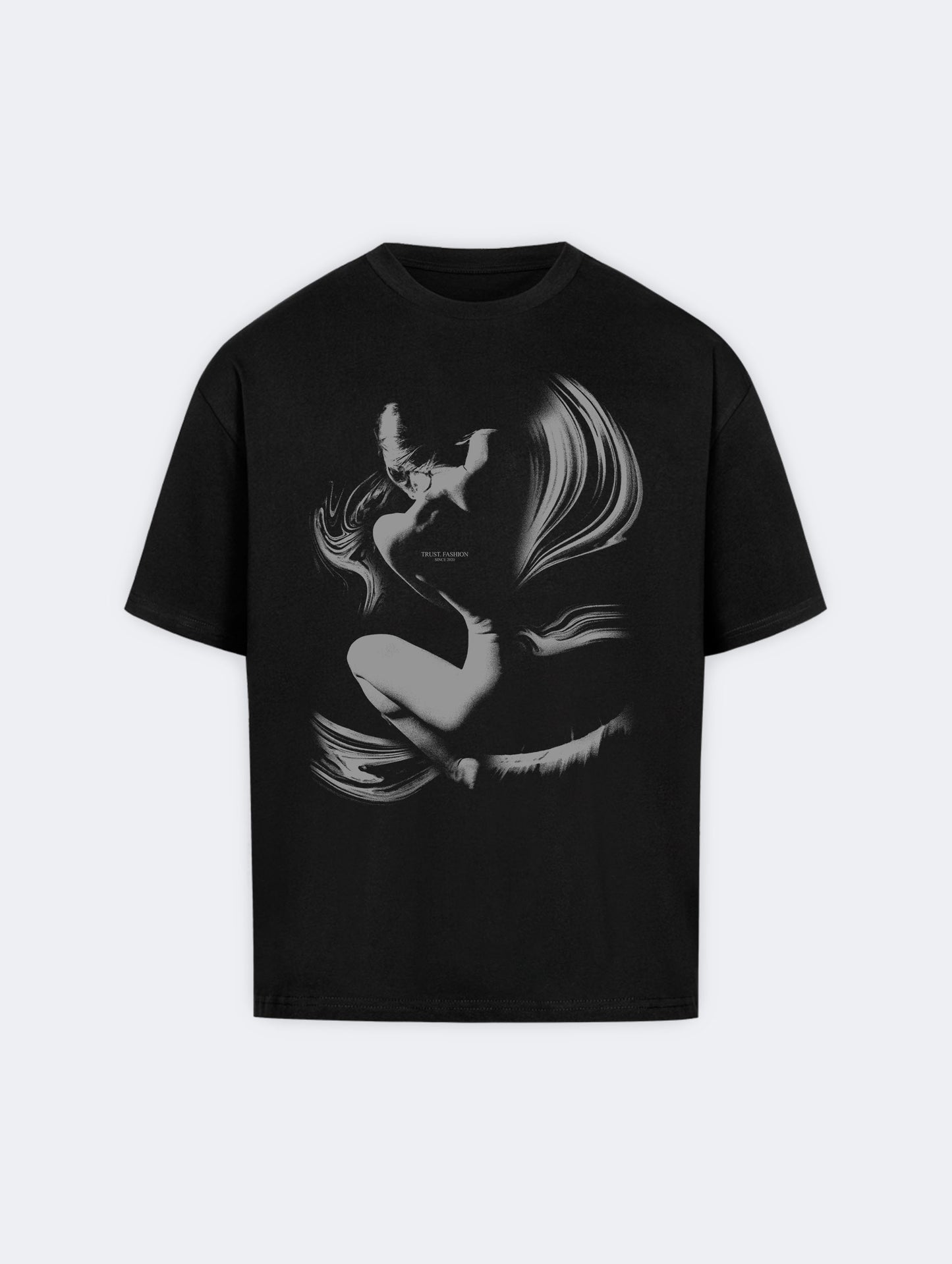 BODY GRAPHIC TEE
